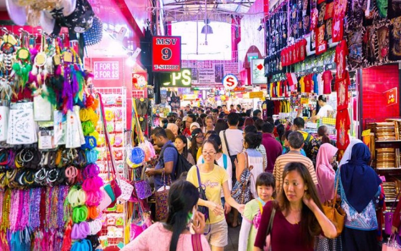 Chợ Chatuchak chia thành nhiều khu vực, nhiều mặt hàng