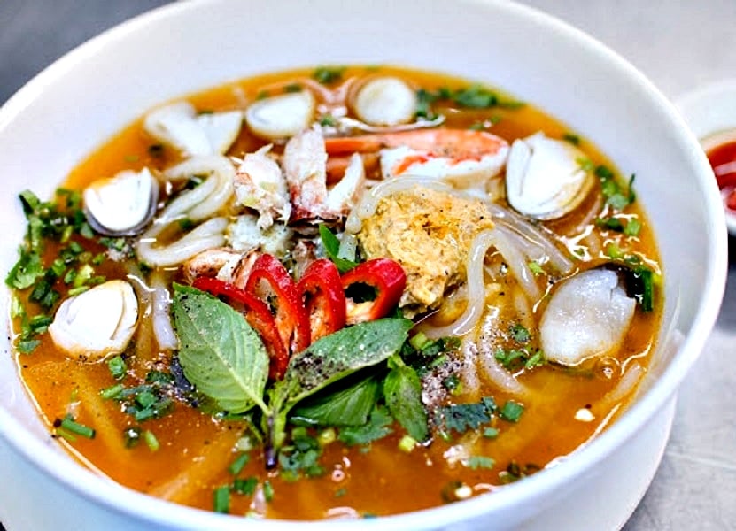 Bánh canh Huế