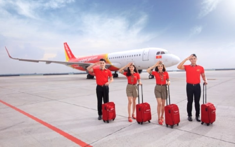 Có nên đi máy bay Vietjet không?