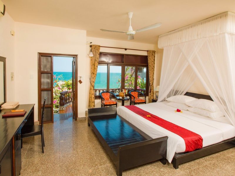 khách sạn 3 sao Phan Thiết Rock Water Bay Beach Resort & Spa 