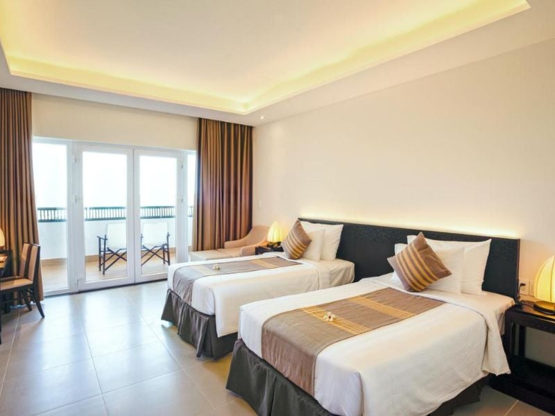 khách sạn 4 sao phan thiết Mui Ne Bay Resort