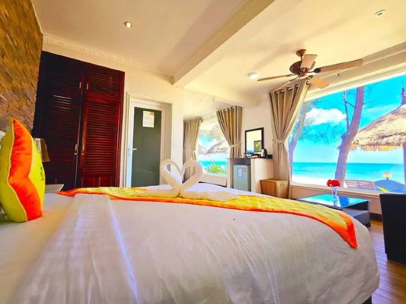 khách sạn 4 sao phan thiết Casa Beach Resort