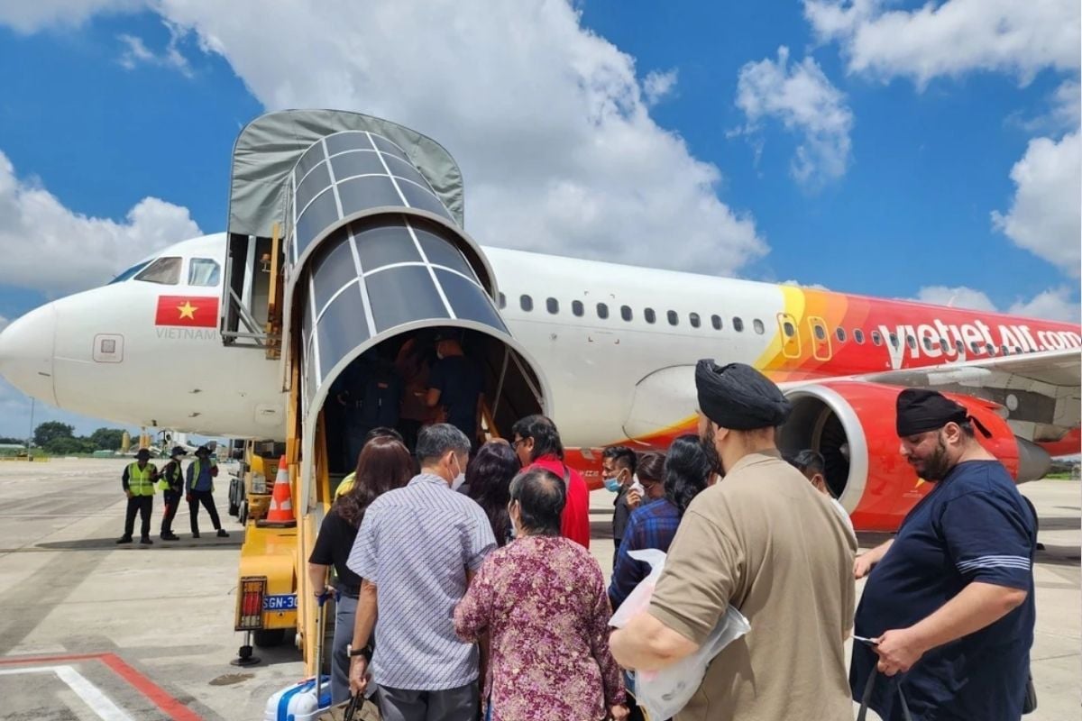 Mặc dù Vietjet đã có nhiều động thái để xử lý sau sự cố nhưng điều này vẫn đặt ra không ít câu hỏi về chất lượng bay của hãng.