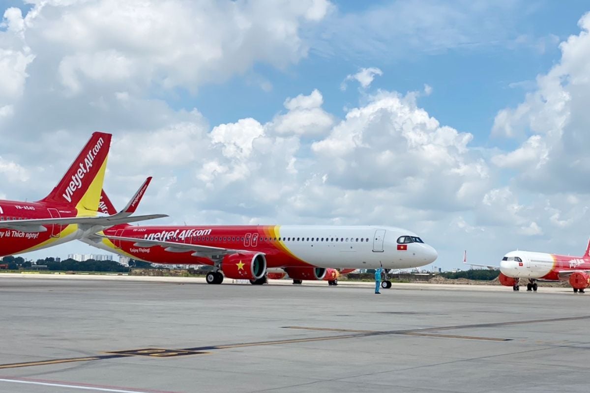 Vietjet hạ cánh khẩn cấp