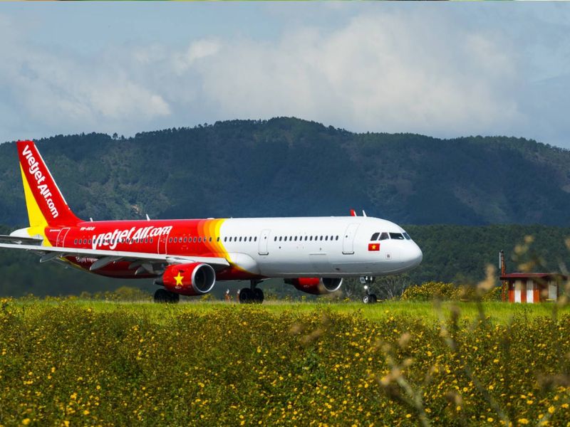 đi máy bay vietjet air có tốt không