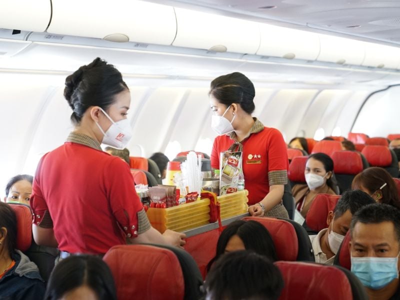 đi máy bay vietjet air có tốt không