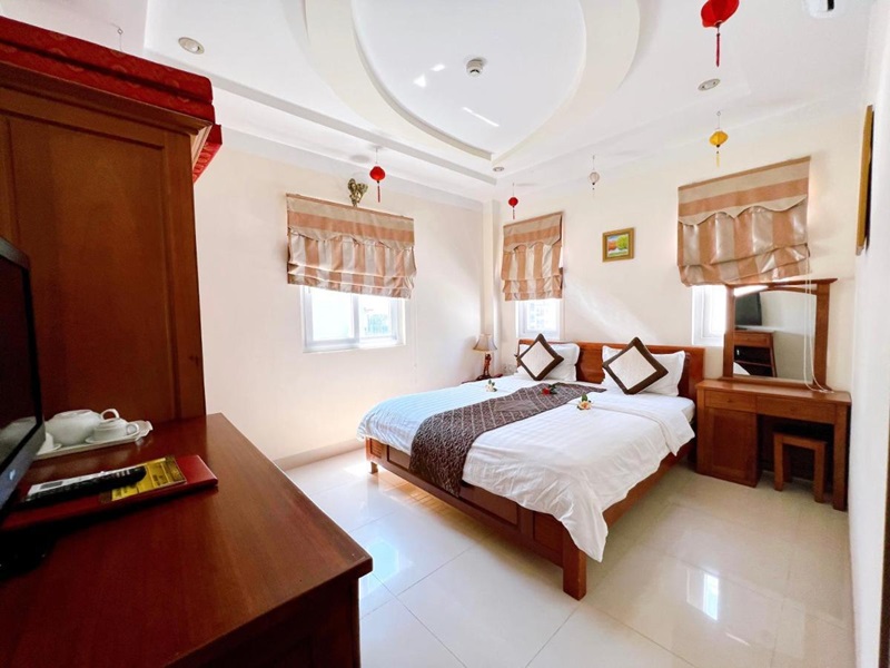 Dáng Hạ - Khách sạn 2 sao gần biển Đà Nẵng