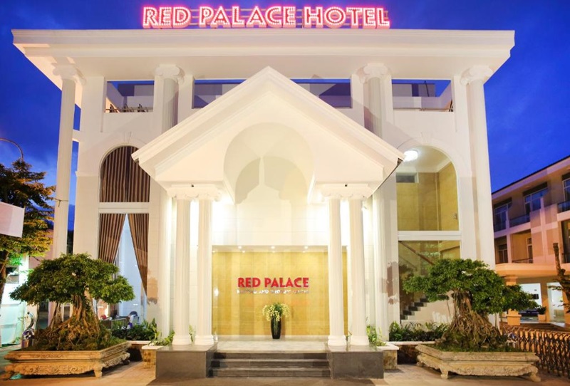 Khách sạn 3 sao tốt ở Đà Nẵng - Red Palace Hotel
